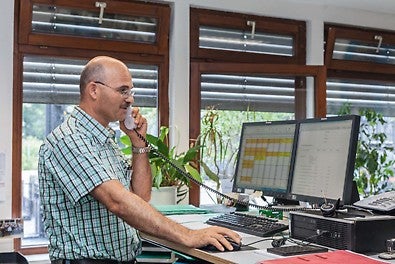 For rental orders, PERI employees ensure the best-possible order processing in close cooperation with the customers.