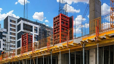 Izrada različitih dimenzija stubova kvadratnog i pravougaonog poprečnog preseka omogućena je upotrebom TRS stubne oplate. 