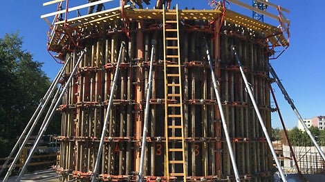 Kostel Krista Spasitele, Praha - Barrandov