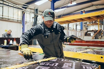 Schalungssanierung im Einsatz