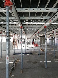 Хоризонтален панелен кофраж SKYDECK