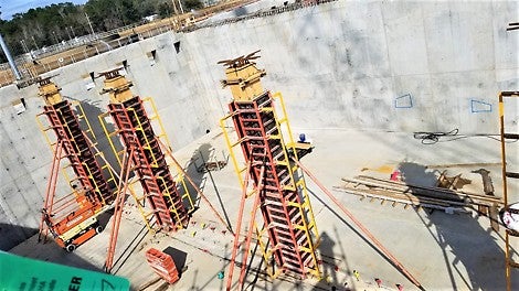 QUATTRO columns being used inside the settling basin - these concrete formwork columns allow up to 24 inch squares with no ties