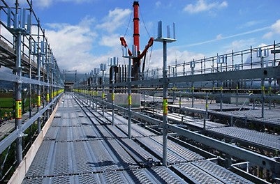 北海道新幹線工事、大野新道橋りょう工事<br/>【ドイツ最新鋭型くさび式保工 PERI－UP ロゼット・STR 100】<br/> 