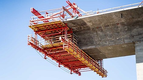 С помощью системы VBC за короткий срок осуществлялся полный цикл работ на захватке 4м (продолжительность цикла - 7 дней).