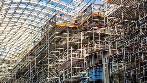 Chadstone Shopping Center (Photo: David McArthur Parallax Photography).