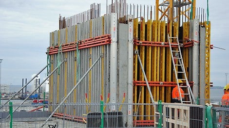 VARIO forme med MPB-24 alu-dragere (grå) og GT 24 trædragere (gule). 