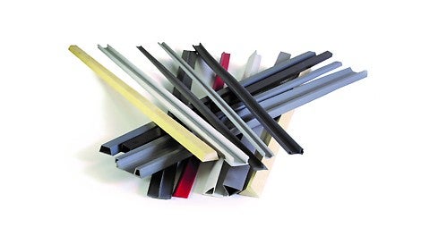 Dažāda veida un profila plastikāta līstes būvniecībai un veidņiem.