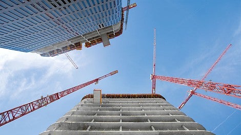 Colpisce la struttura pentagonale dell&#039;edificio con angoli arrotondati e il design trasparente della facciata, dotato di tecnologia ad alta efficienza energetica certificata.