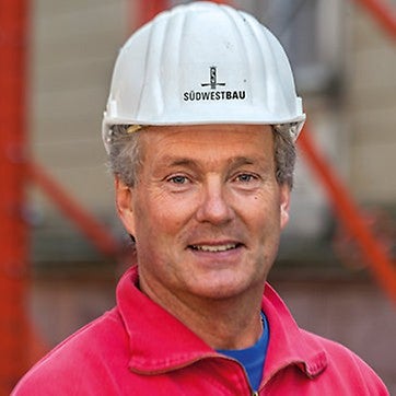 Statement von Uwe Störtzer: Das Zusammenspiel mit PERI war richtig gut – sowohl in der Planungs- als auch in der Ausführungsphase. Und die Fassadenabstützung mit Systemteilen war für uns eine positive Erfahrung.