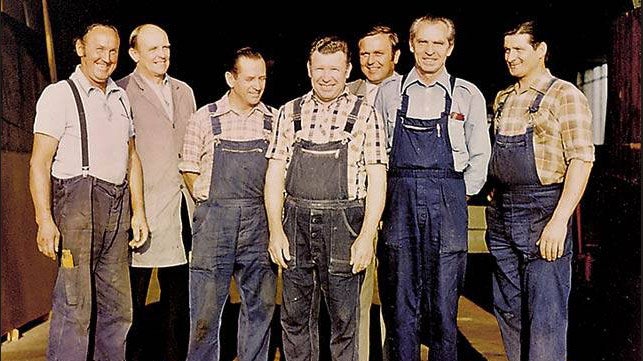 <p>A PERI első munkatársai Karl Müller, Josef Schwatzer, Josef Madel, Nikolaus Bechthold, Günther Bohatsch, Alfred Fuchs és Bruno Konrad. (balról jobbra)</p><br/>
