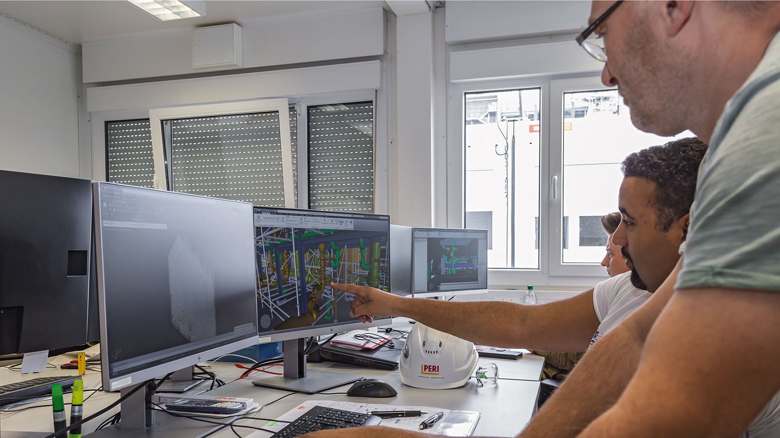 3D planning based on the BASF plant model facilitates scaffolding solutions and adjustments while, taking into account all plant components, which are to be assembled.