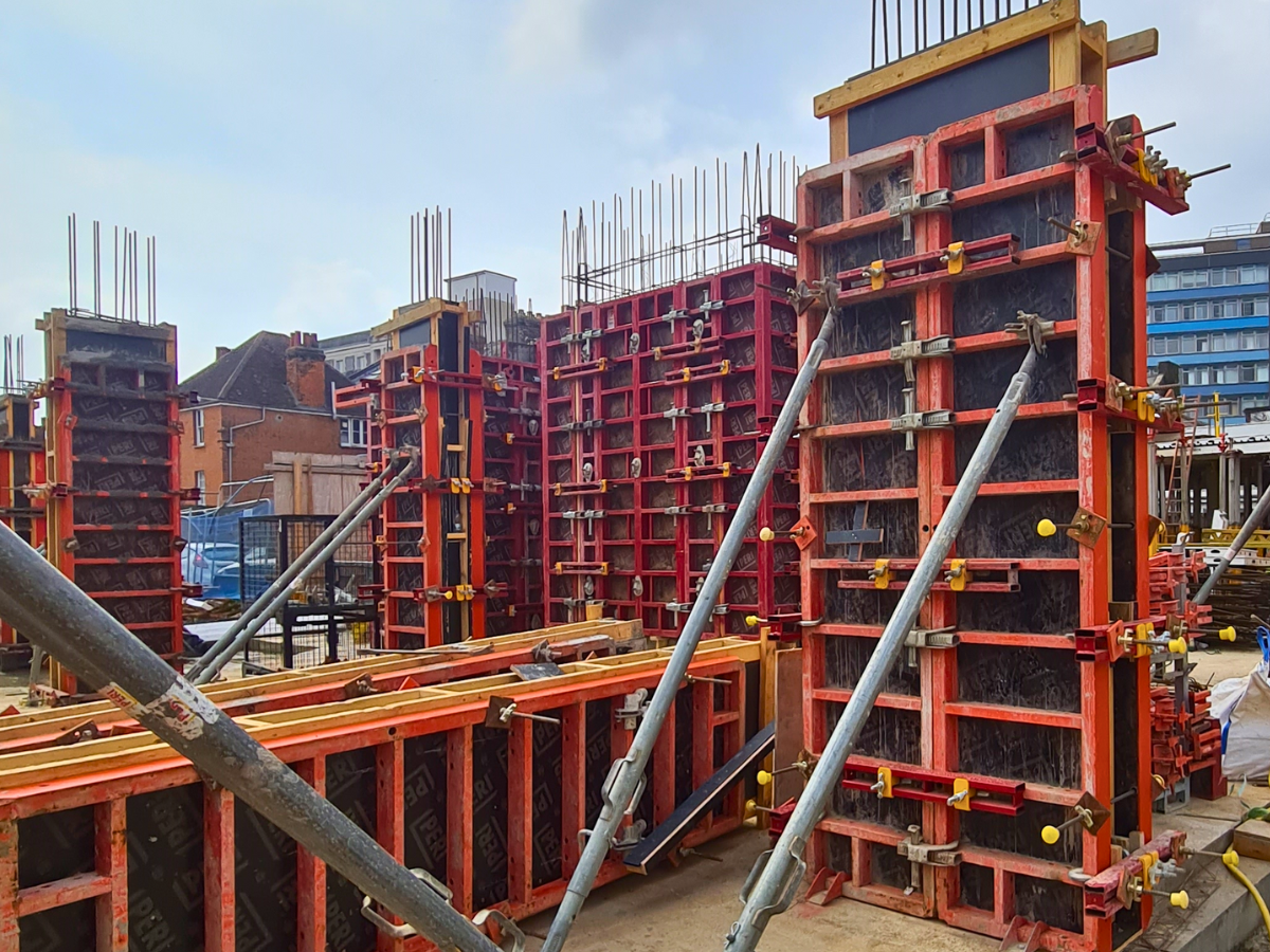 TRIO being used to form columns.