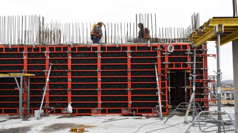 Бърз и лесен монтаж само с един елемент, който съединява, изравнява и уплътнява