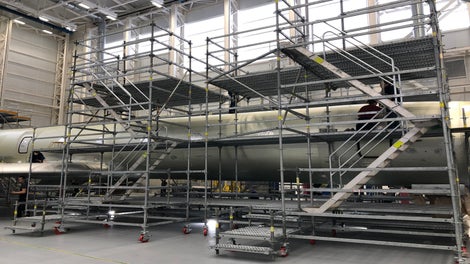 Леса для ведения ремонтных работ воздушных судов