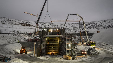 Kostnadseffektiva och säkra system samt lösningar för arbete med stora betongkonstruktioner.