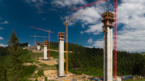 Objekt SO248 pozostáva zo 7 pilierov, pričom najnižší meria 7,94 m a najvyšší 55,72 m.