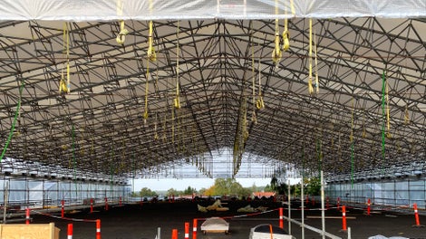 Overdækning LGS 150 med et spænd på 42 meter over Holtehallen