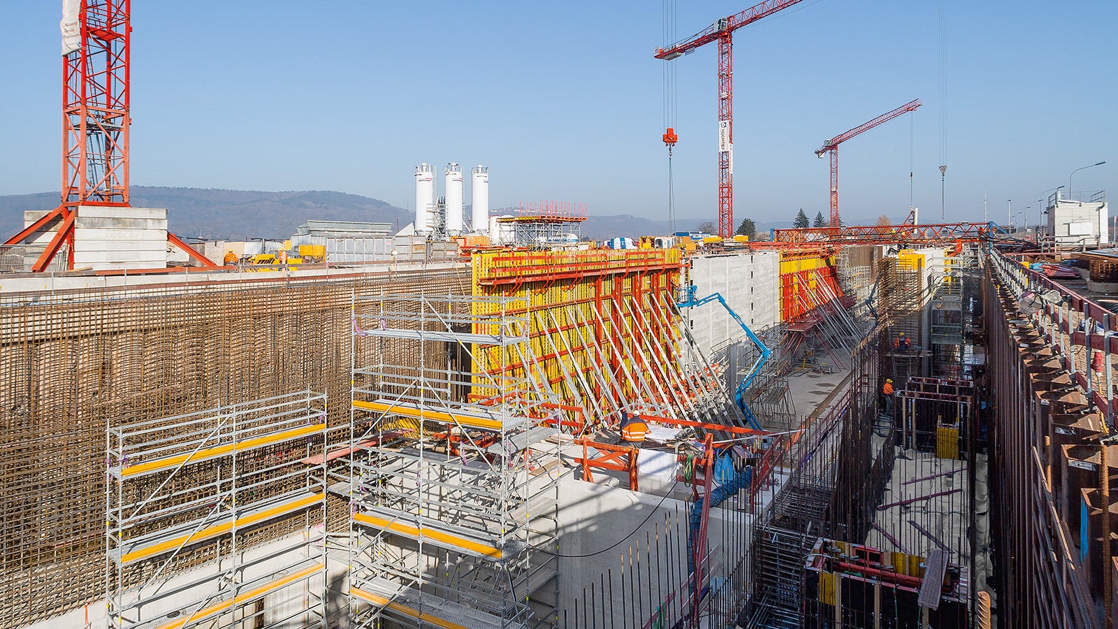 Schalung, Gerüst, Engineering: PERI unterstützte die Großbaustelle mit einem projektspezifisch angepassten Schalungs- und Gerüstkonzept.