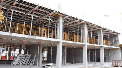 Предвидената кофражната система за плочи за целия комплекс е SKYDECK