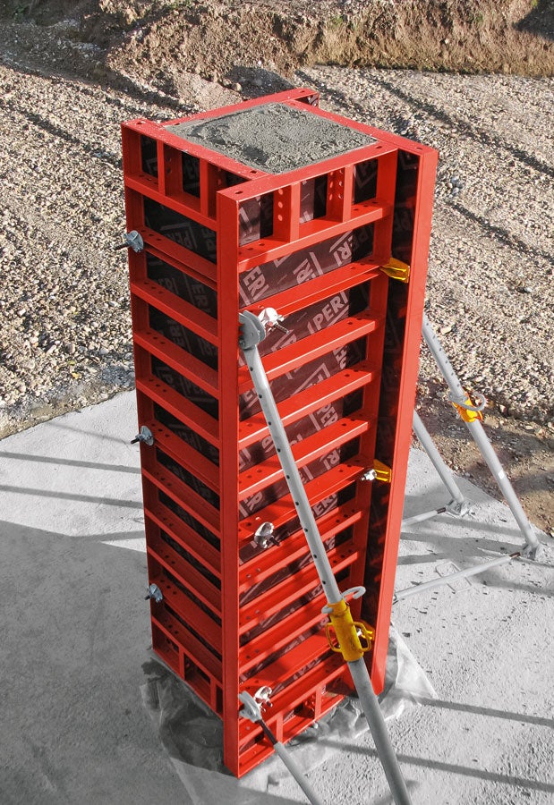 With the multi-purpose panels, columns up to 55 cm x 55 cm can also be formed in 5 cm increments.<br/>