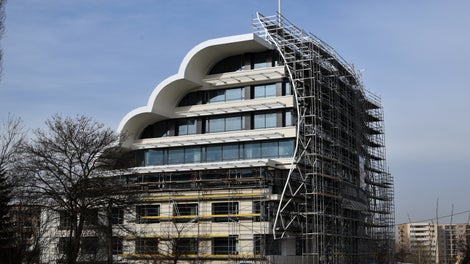 PERI UP Flex е решение за скеле при сгради с нестандартна и сложна форма