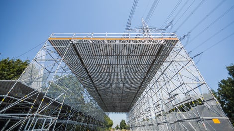 Platformy robocze o rozpiętości do 10,00 m.<br/>