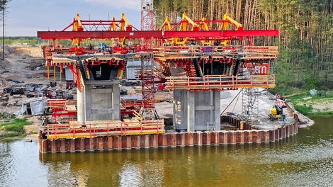 Wózki VBC PERI na budowie obiektu MS-5, droga ekspresowa S19, odcinek S19 Malewice Chlebczyn.