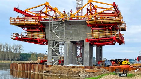 Wózki VBC PERI na budowie obiektu MS-5, droga ekspresowa S19, odcinek S19 Malewice Chlebczyn.