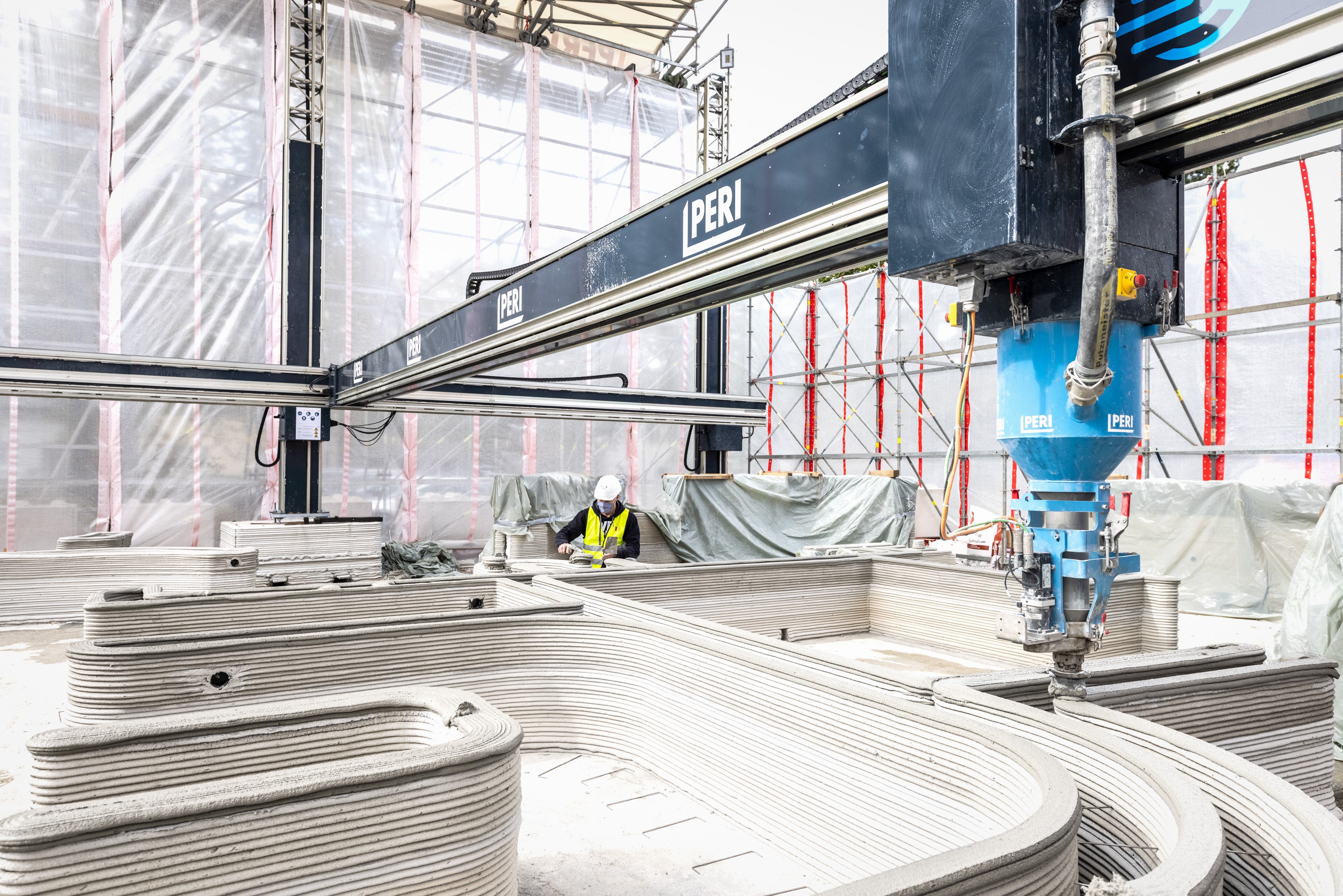 L’imprimante BOD2 de construction béton 3D est actuellement la plus rapide du marché, avec une vitesse de 1 mètre par seconde