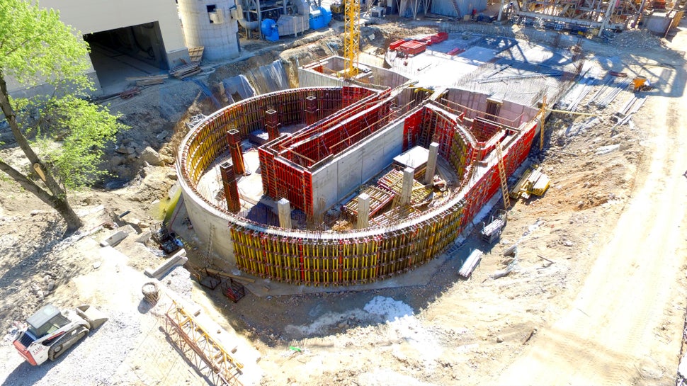 Процес на декофриране - Вертикален кофраж TRIO и RUNDFLEX