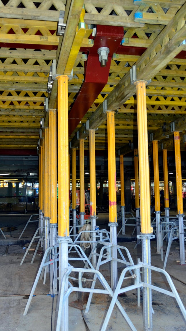 MULTIFLEX sikrer en nøjagtig tilpasning til stålkonstruktionen