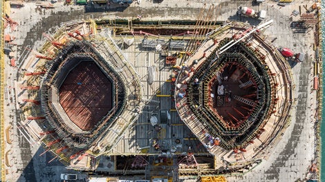 A major challenge: the cross-section of the pylon changes as the height increases – convex at the bottom and concave at the top. 