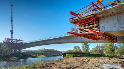 Cantilever forskalling i aktion | PERI