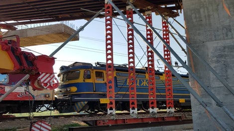 При по-сложни конструкции, отделните елементи на скелето могат да се свързват, което значително увеличава възможностите за приложение