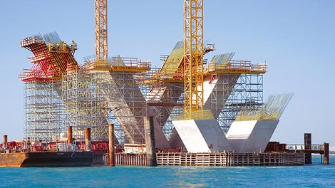 <p>Длиной 1,455 км и шириной 60 м мост соединяет&amp;nbsp;остров Саадият и город Абу-Даби.</p><br/>