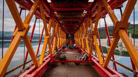 Пространствено укрепване на фермите от системата VRB