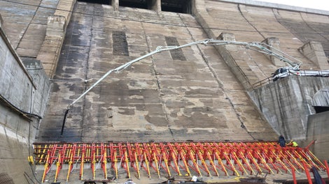 Реконструкция на яз. Студена, област Перник - едностранен катерещ кофраж