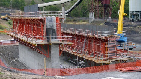 TRIO and CB240 used to safely construct the walls.