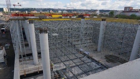 PERI zajistilo bezchybné digitální řešení a včasné dodávky bednění a lešení na stavbu v průběhu celé výstavby