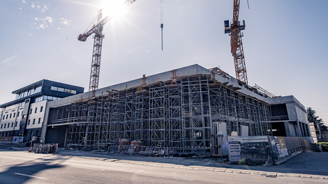 Das PERI UP Gerüst ist flexibel kombinierbar.