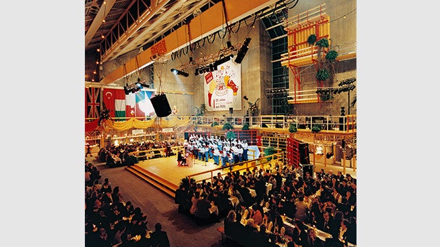 <p>派利在德国境内已经拥有 13 家分公司；全球拥有 22 家子公司和 4000 多家客户；公司产品种类超过2000种。新建产品展厅位于维森霍恩市公司总部，顺利竣工。</p><br/>