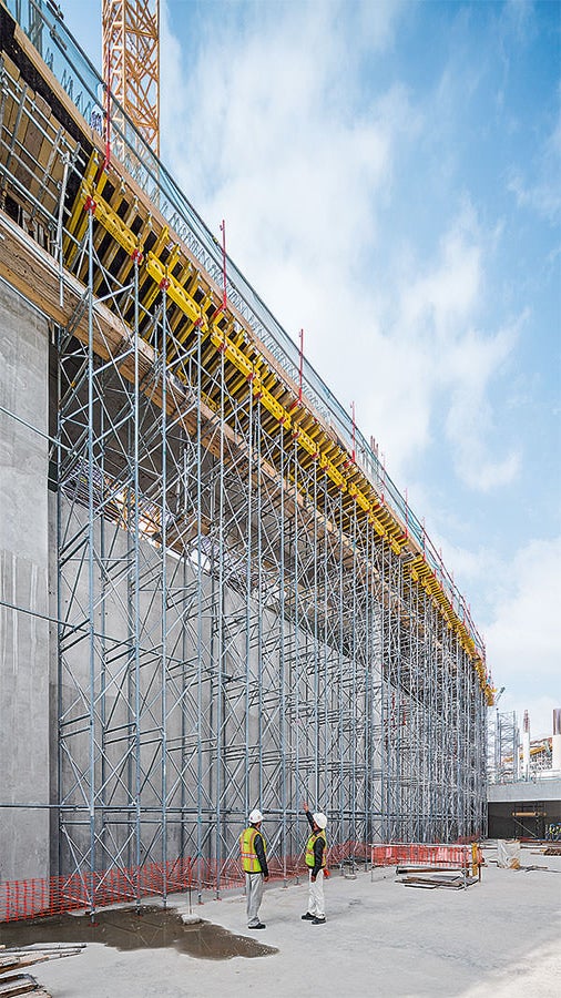 常规应用中,PD8 每根立柱的承载能力为73 kN。根据需要也可搭建至特殊尺寸应用。