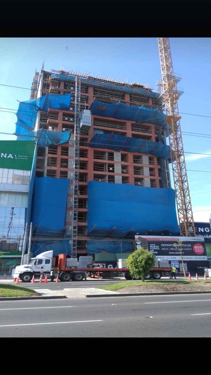 Edificio La Marina by Bengala