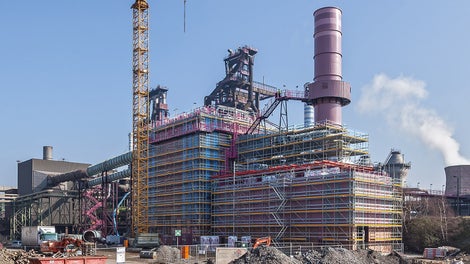 L’échafaudage modulaire PERI UP pour des applications industrielles