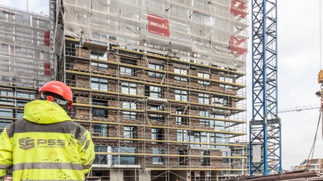 Фасадна система скеле PERI UP Easy създава усещане за елегантност и лекота, но в същото време отговаря на най-високите изисквания за безопасност и сигурност 