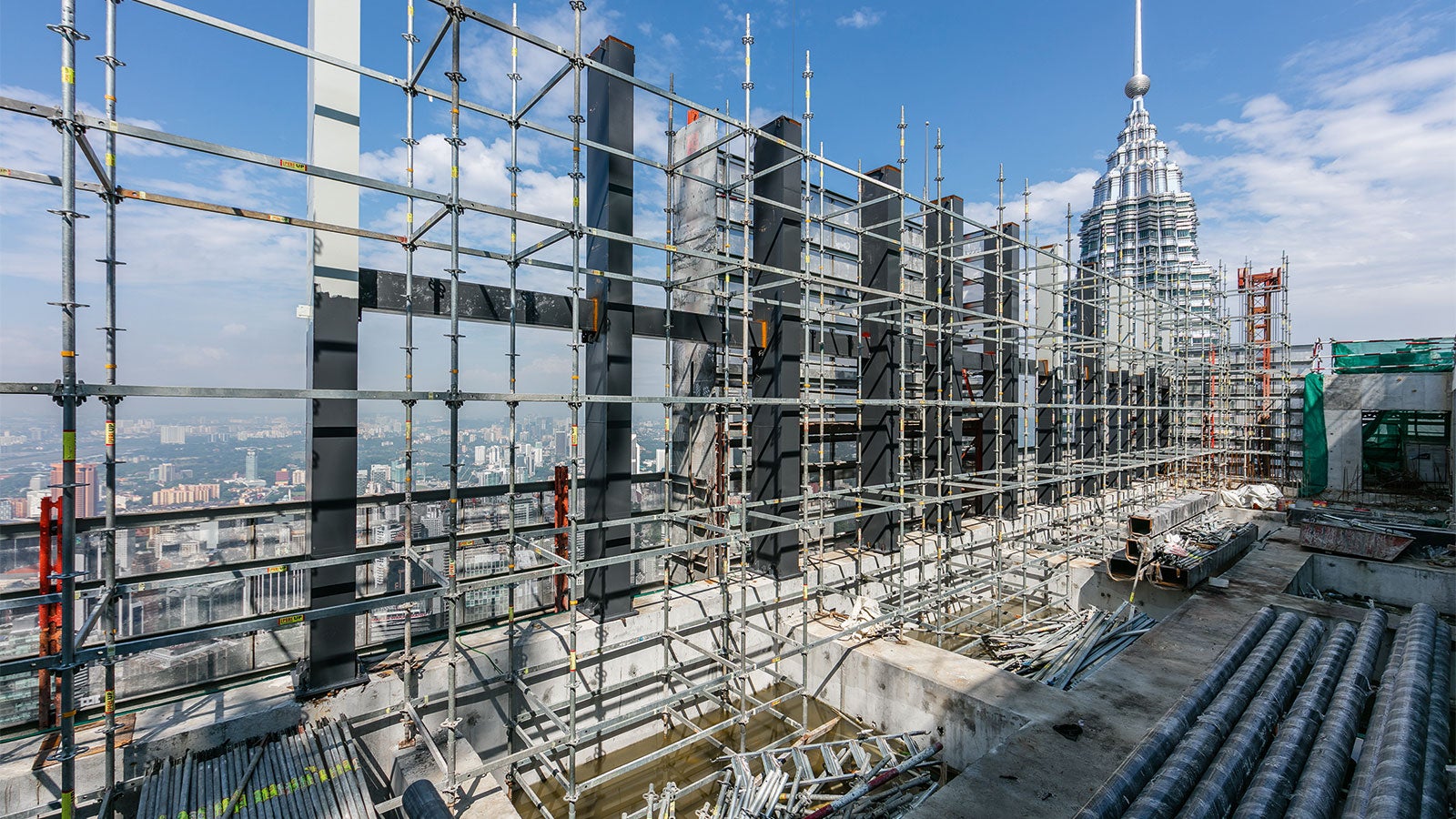 Objektil kasutatud PERI UP süsteemi oli lihtne paigaldada ja erinevatele konstruktsioonidele kohandada. (Photo: PERI GmbH)<br/>