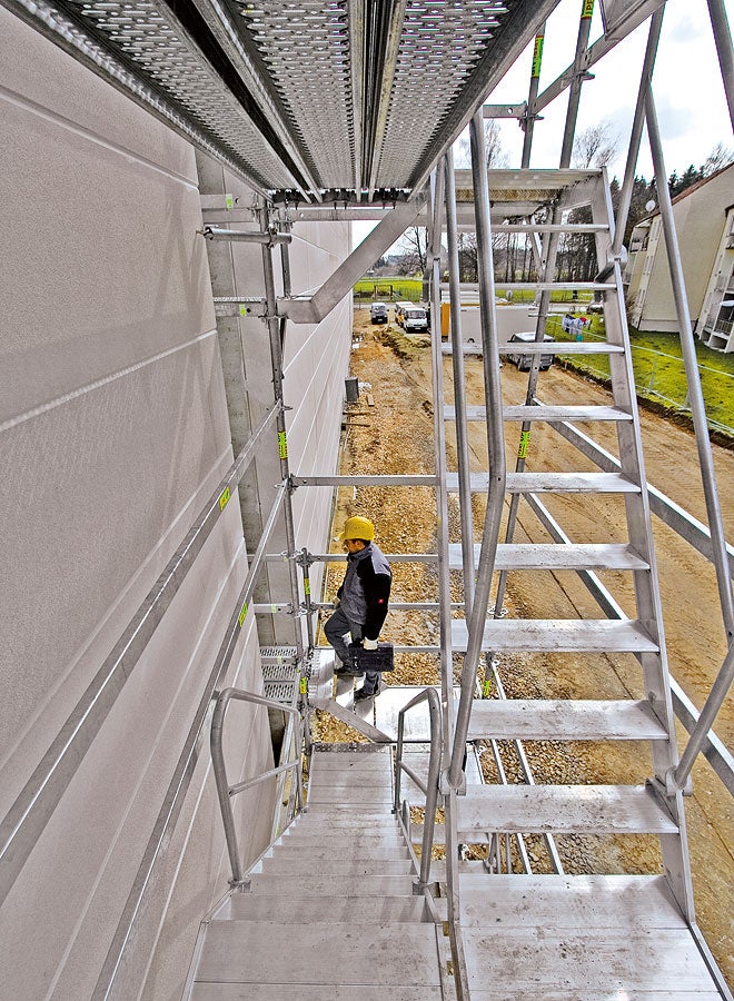 Exit stairs enable to reach every floor level.