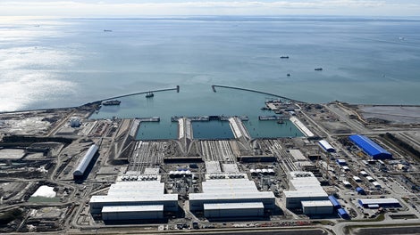 After the production of the segments, they are transported on the sea and lowered at their final spot.<br/>(Photo: Femern A/S)