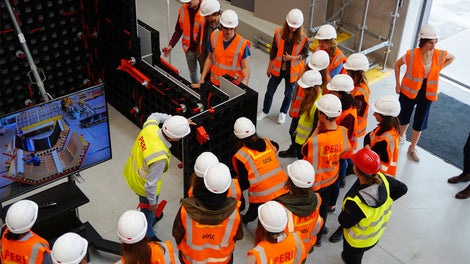 Hala wystawowa PERI Polska