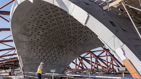 Thanks to the well-coordinated cooperation between the entire planning and assembly teams along with the jobsite crew, an excellent architectural concrete result has been achieved in the course of the execution of the work that fully complies with the strict architectural requirements. 